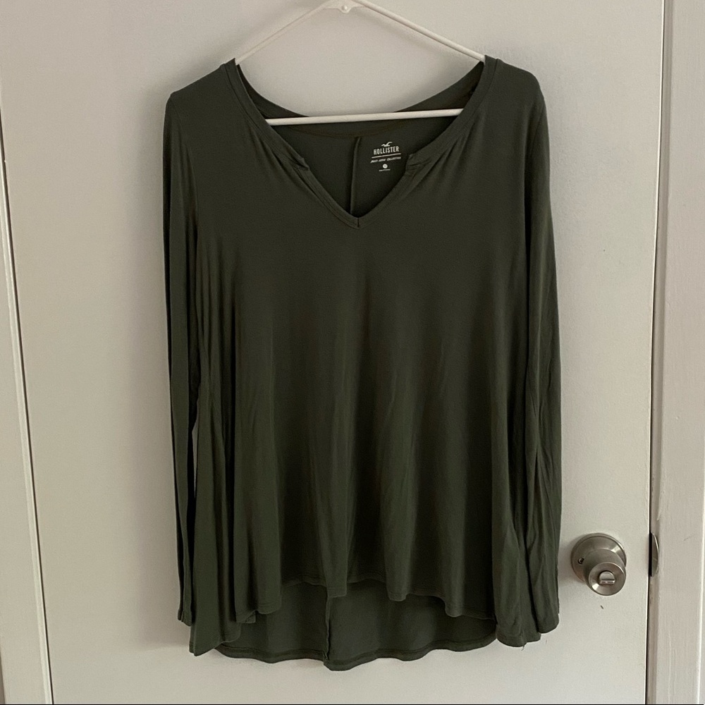 Long sleeve army green top